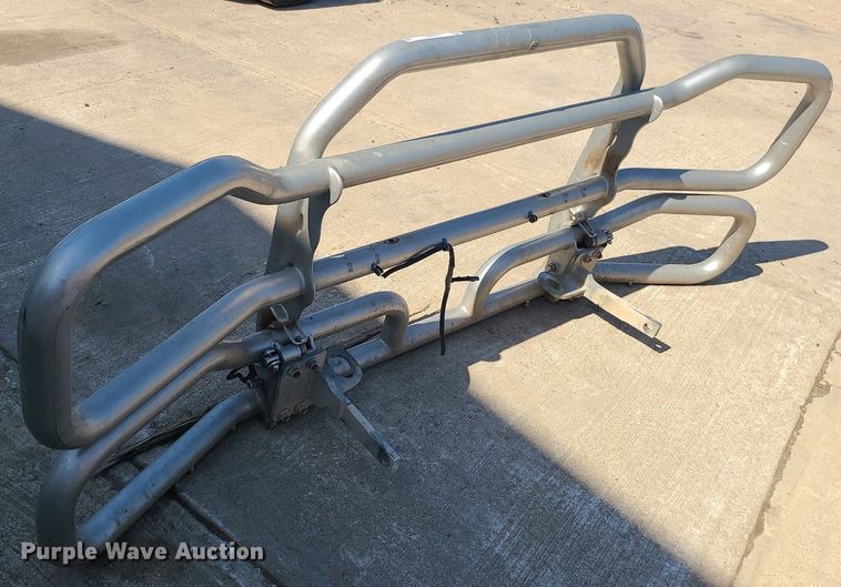 image for item LE9086 (2) grill guards