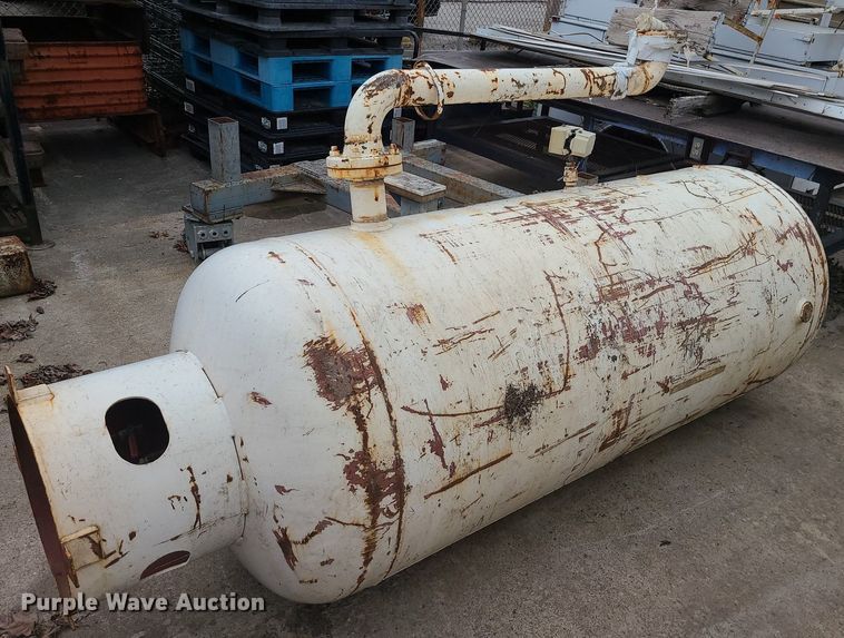 image for item LE9091 Ingersoll Rand SSR-EP100  air compressor