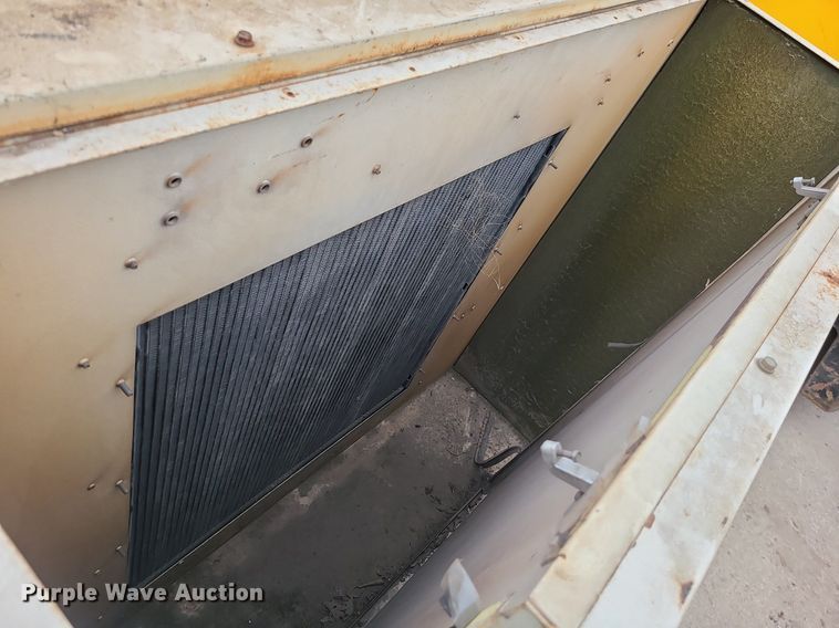 image for item LE9091 Ingersoll Rand SSR-EP100  air compressor