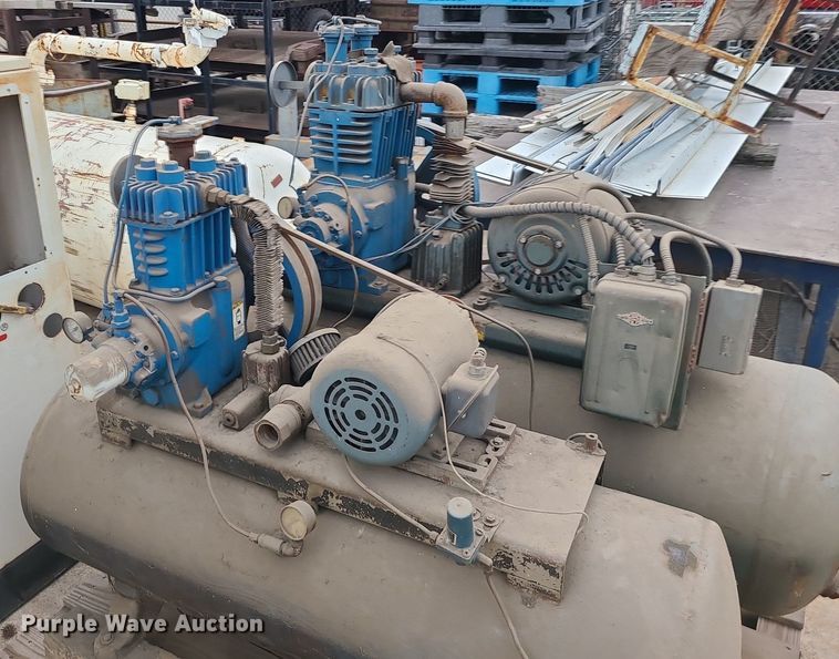 image for item LE9092 (2) Quincy air compressors