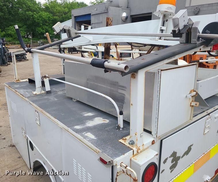 image for item LE9093 Utility bed