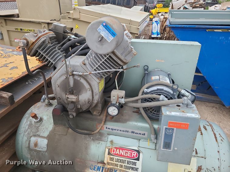 image for item LE9094 Ingersoll Rand 7100  air compressor