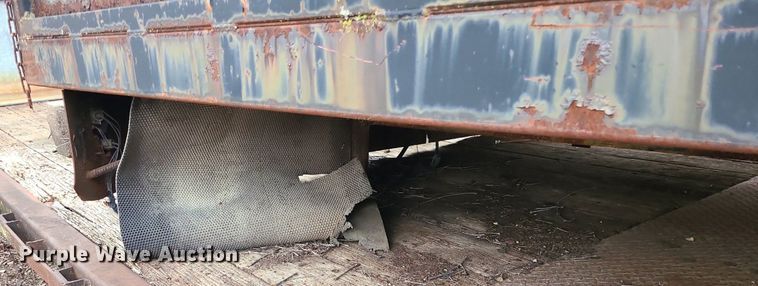 image for item LE9096 Flatbed