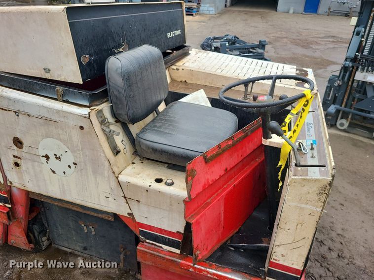 image for item LE9098 Advance Retriever 56  sweeper