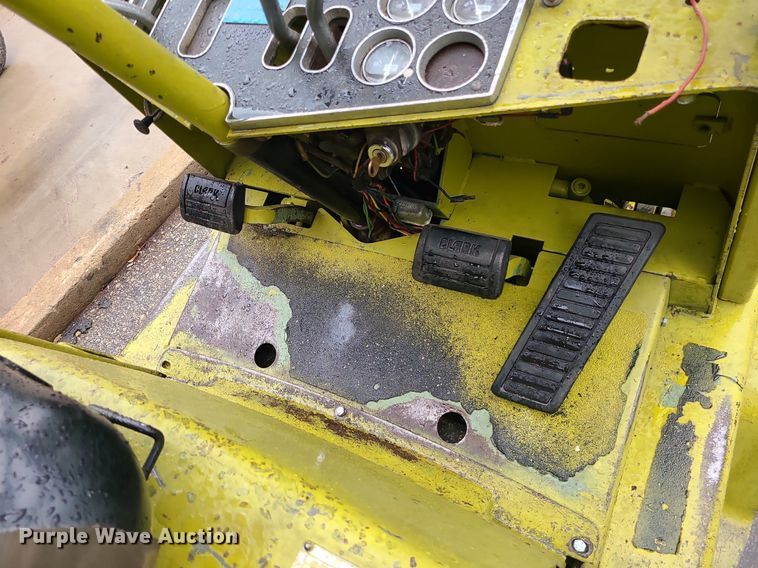 image for item LE9101 Clark C500-50  forklift