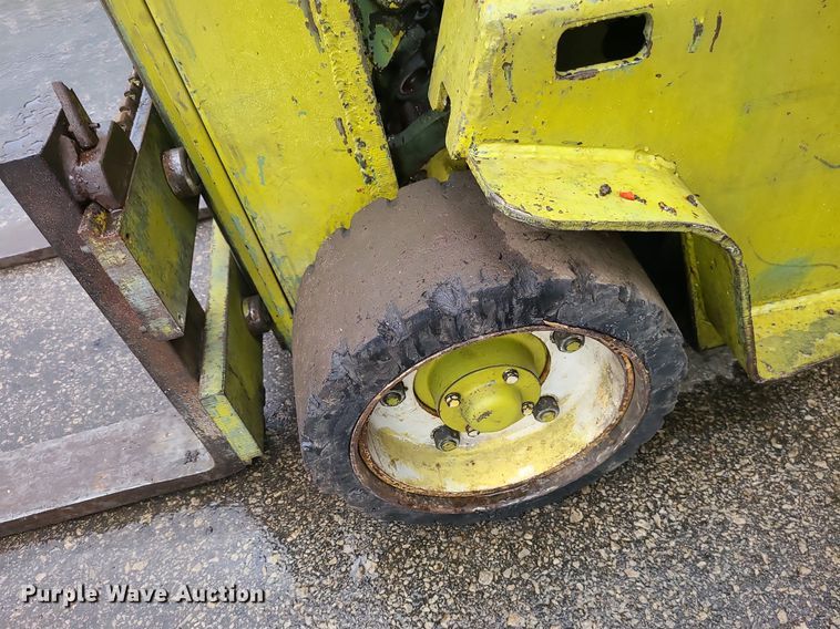 image for item LE9101 Clark C500-50  forklift