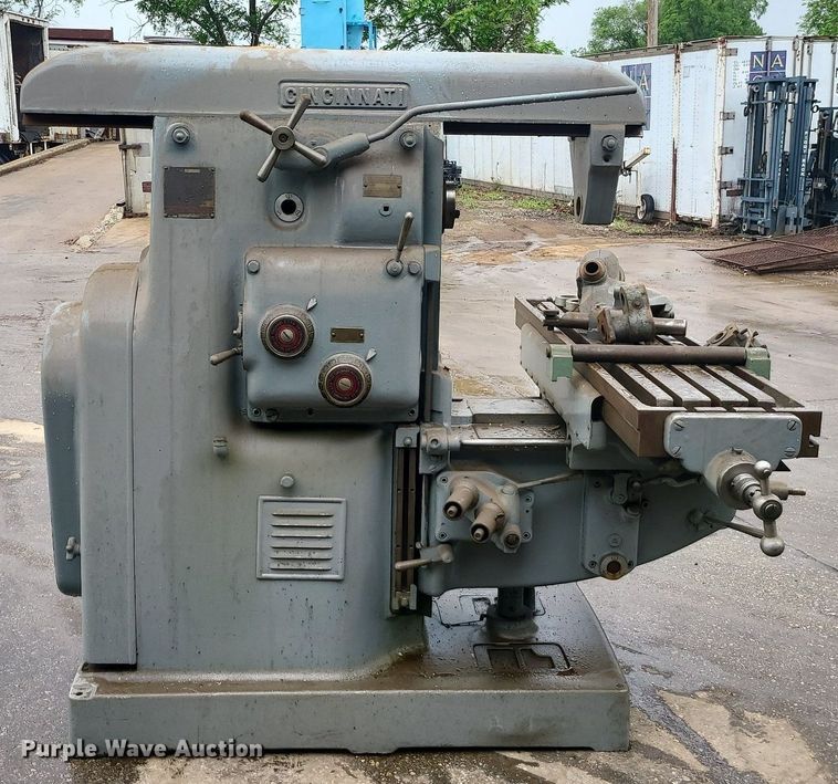 image for item LE9102 Cincinnati No. 3  milling machine
