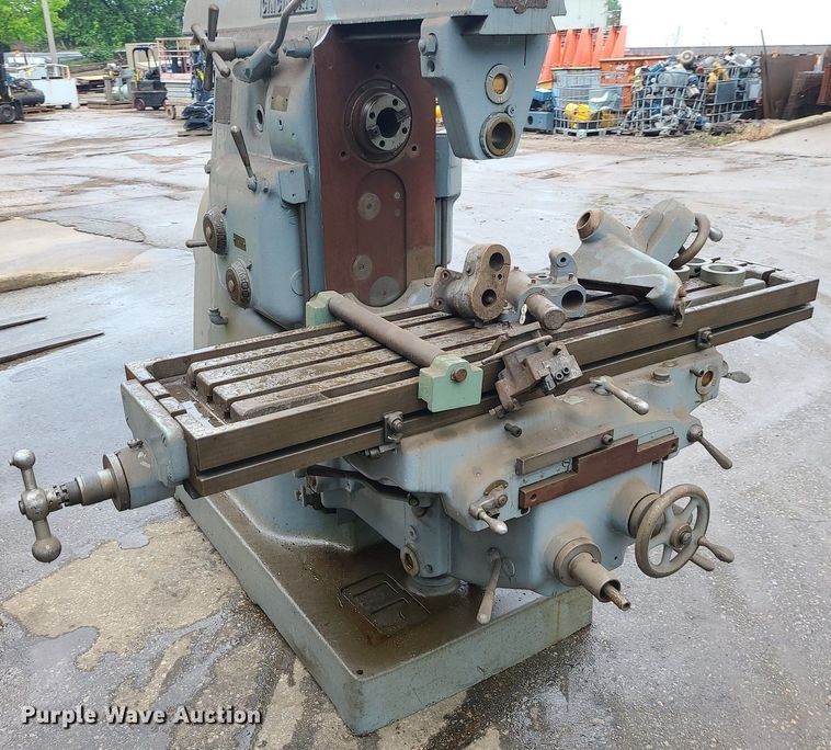 image for item LE9102 Cincinnati No. 3  milling machine