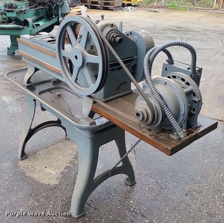 image for item LE9103 Lathe