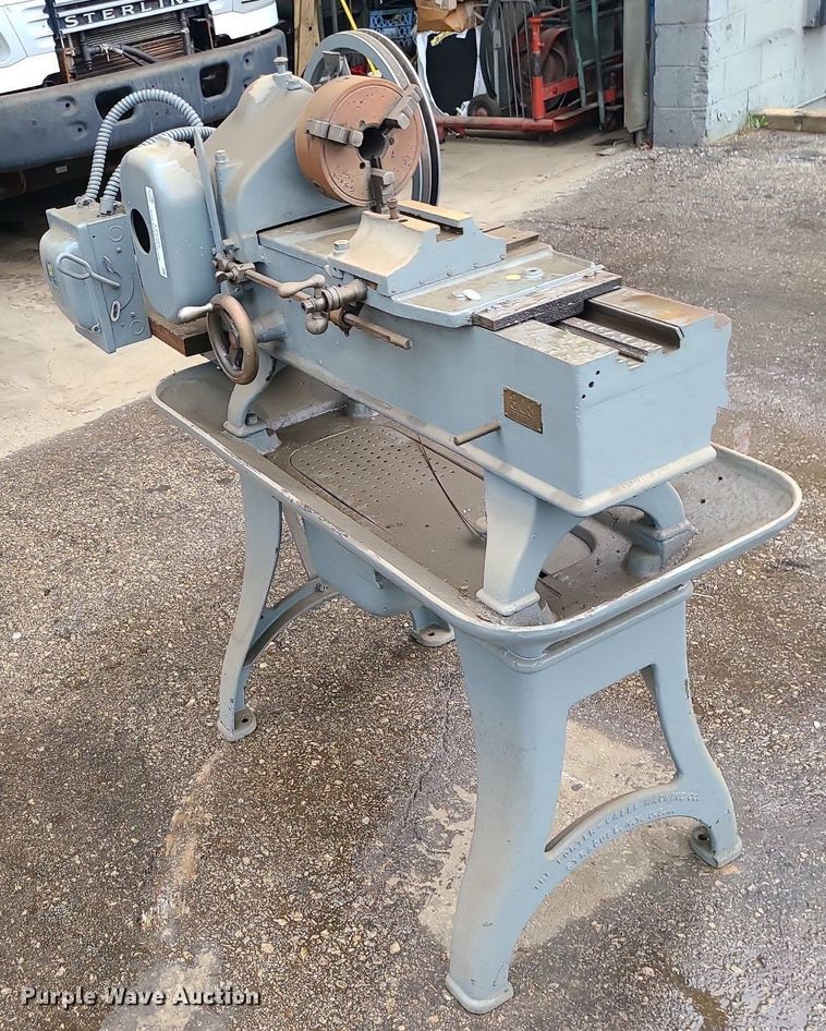image for item LE9103 Lathe