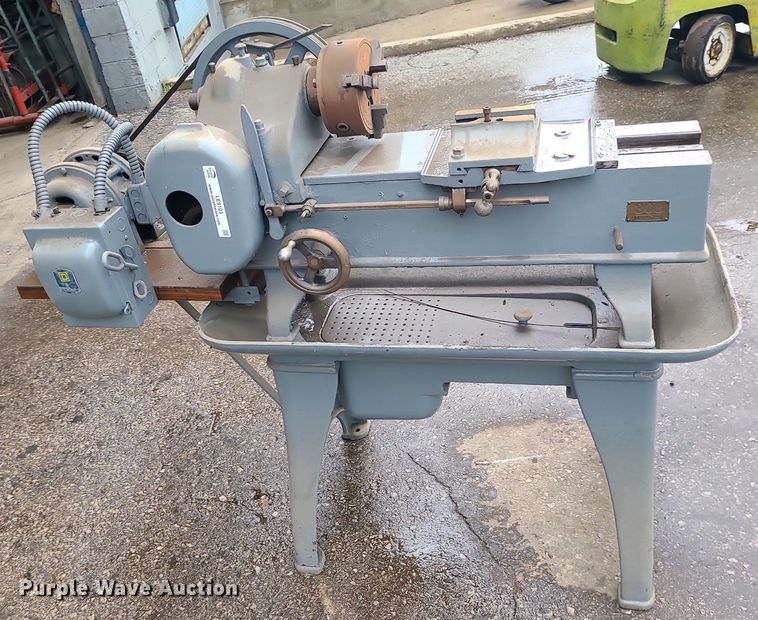 image for item LE9103 Lathe