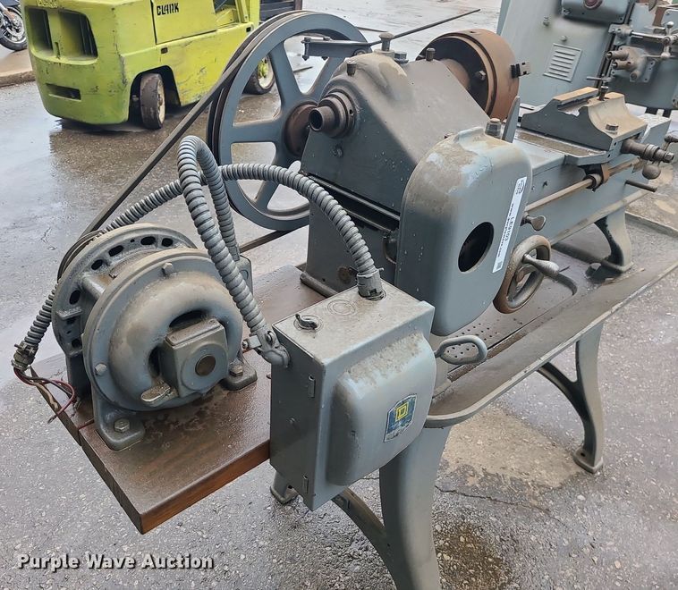 image for item LE9103 Lathe
