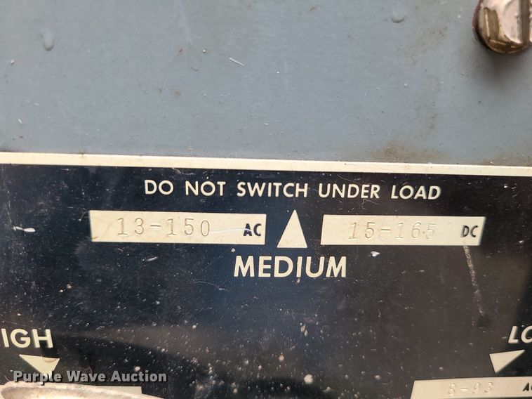 image for item LE9105 Lincoln Idealarc TIG-300/300  welder