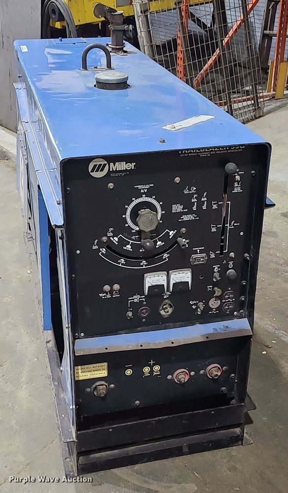 image for item LE9109 Miller Trailblazer 55G  welder/generator