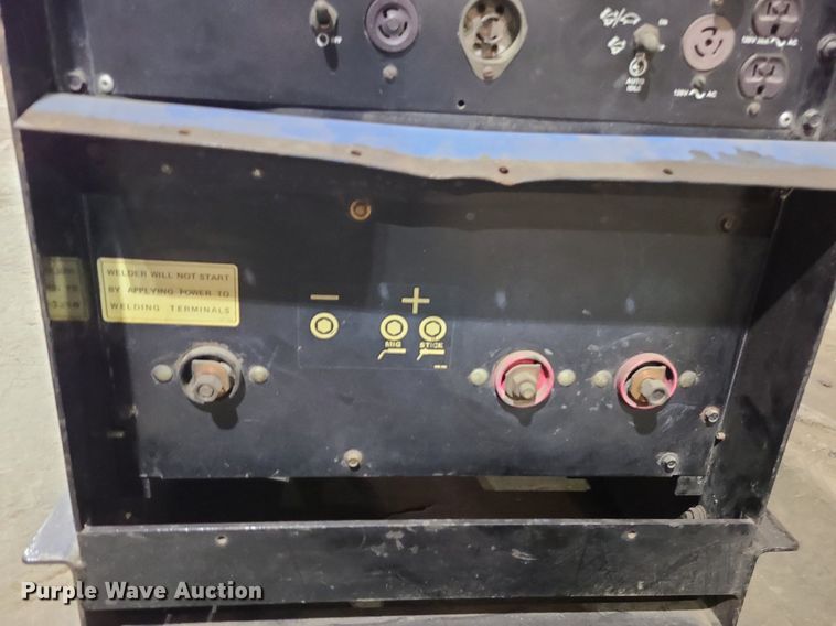 image for item LE9109 Miller Trailblazer 55G  welder/generator