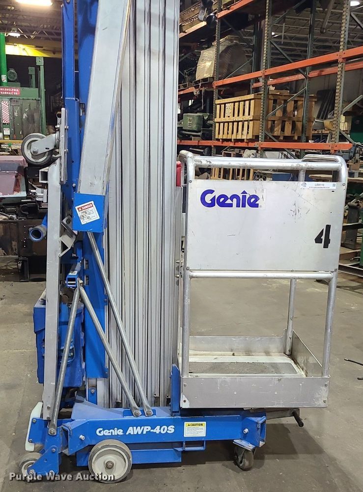image for item LE9110 Genie AWP-40S  vertical lift