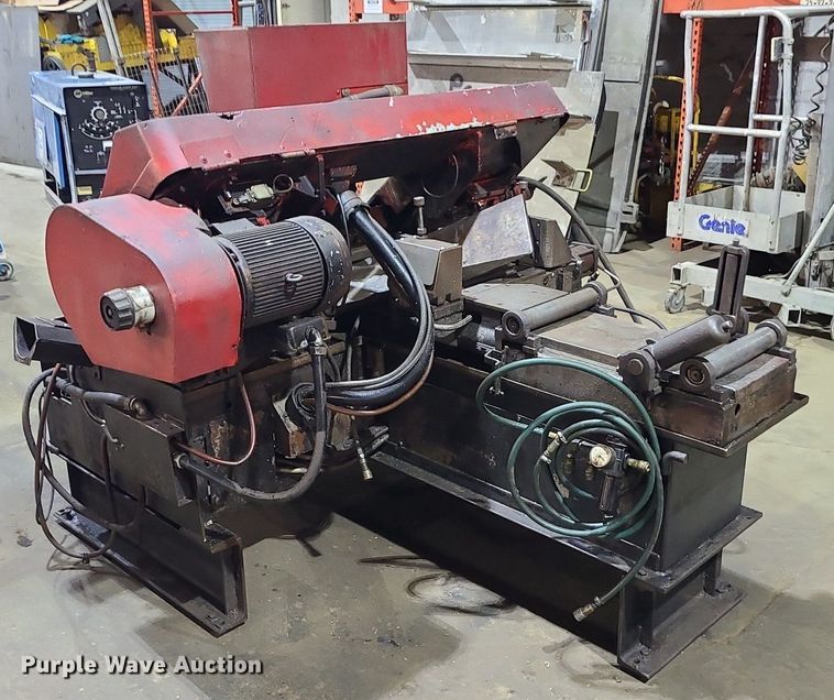 image for item LE9111 Amada HFA250W  bandsaw