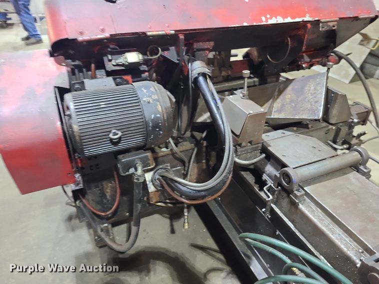 image for item LE9111 Amada HFA250W  bandsaw