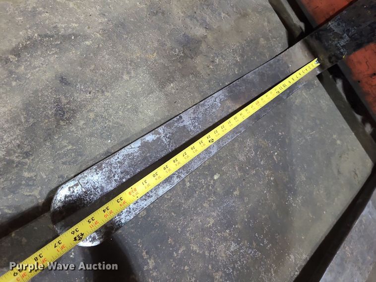 image for item LE9113 Yale C51C-050  forklift