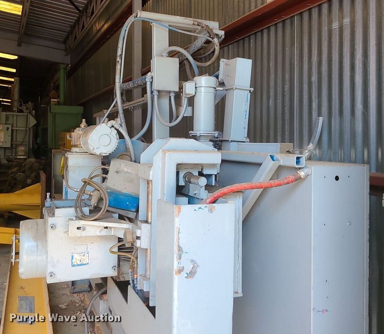 image for item LE9114 Kysor  saw