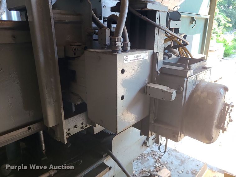 image for item LE9114 Kysor  saw