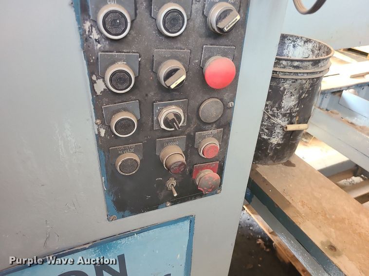 image for item LE9114 Kysor  saw