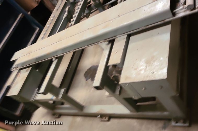 image for item LE9114 Kysor  saw