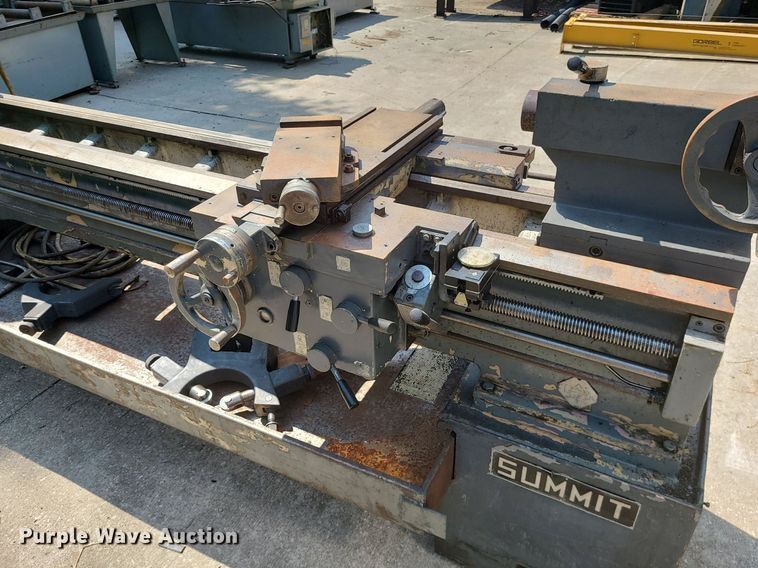image for item LE9115 Summit  metal lathe