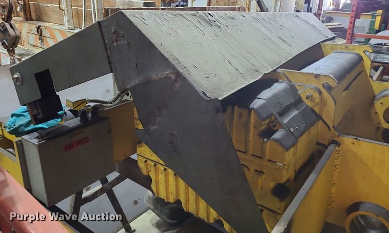 image for item LE9115 Summit  metal lathe