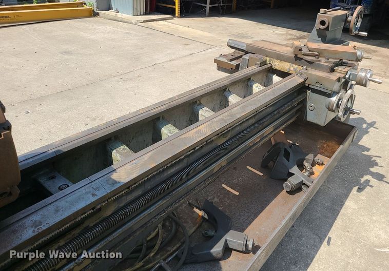 image for item LE9115 Summit  metal lathe