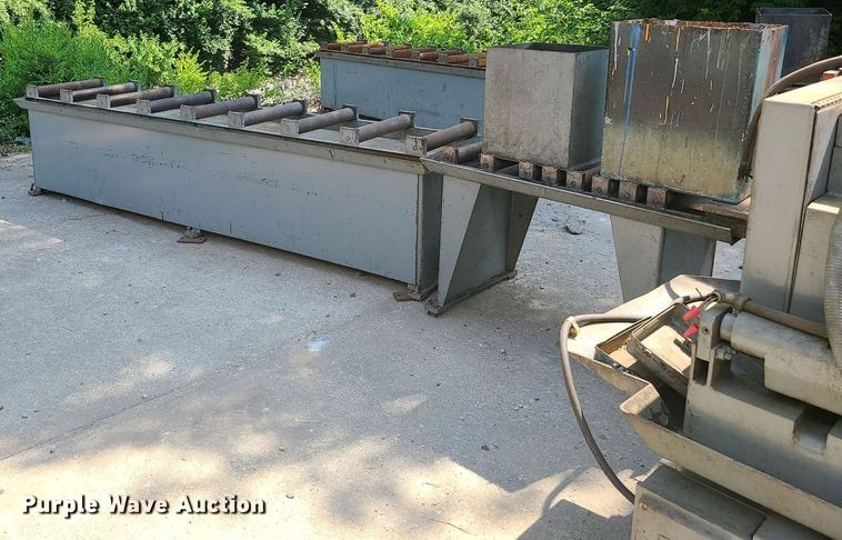 image for item LE9116 HEM 1200LAR  bandsaw