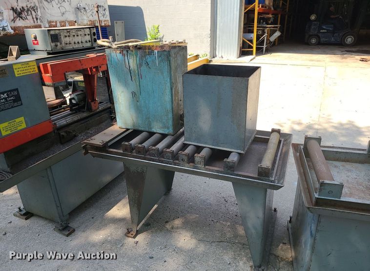 image for item LE9116 HEM 1200LAR  bandsaw