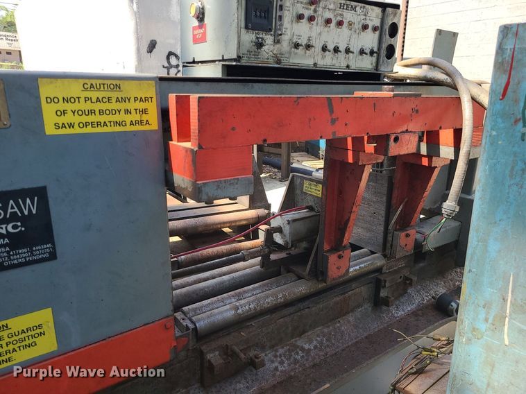image for item LE9116 HEM 1200LAR  bandsaw