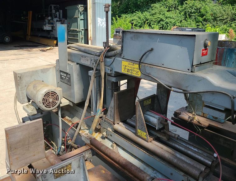 image for item LE9116 HEM 1200LAR  bandsaw