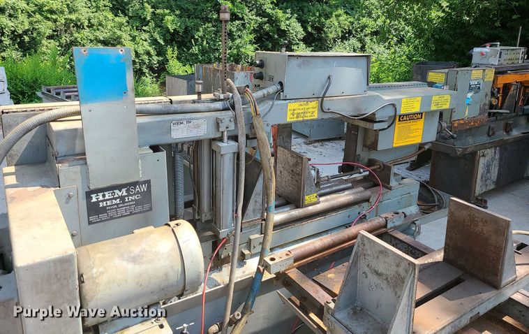 image for item LE9116 HEM 1200LAR  bandsaw