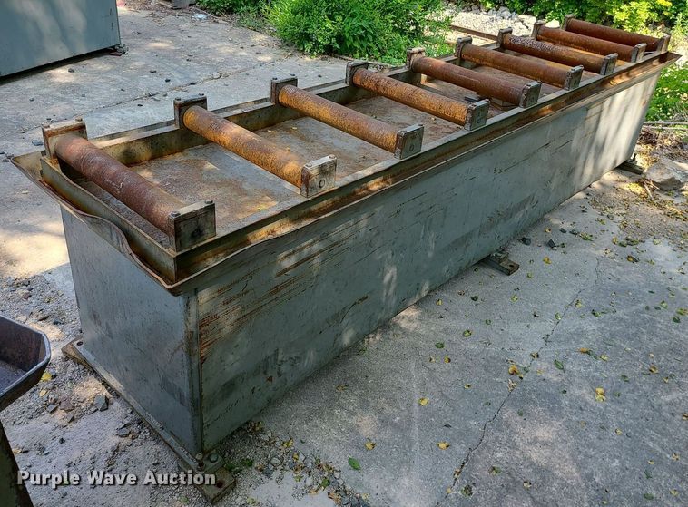 image for item LE9116 HEM 1200LAR  bandsaw