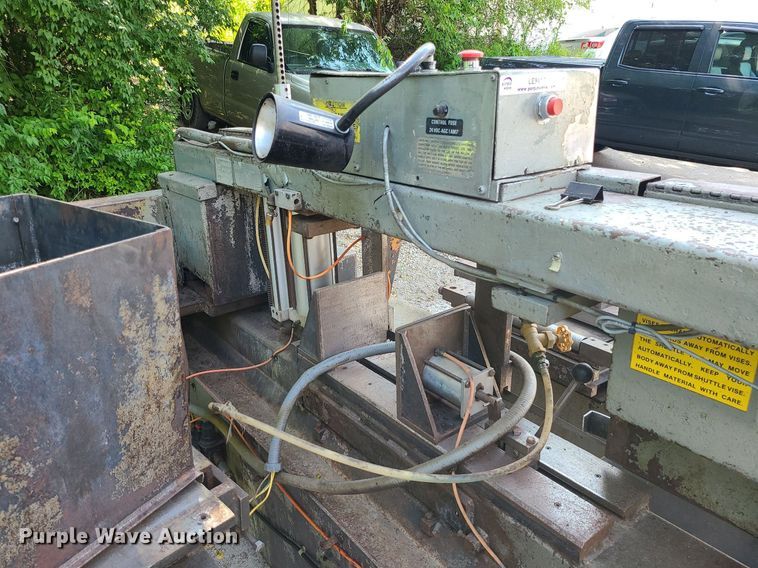 image for item LE9117 HEM 1200A  bandsaw