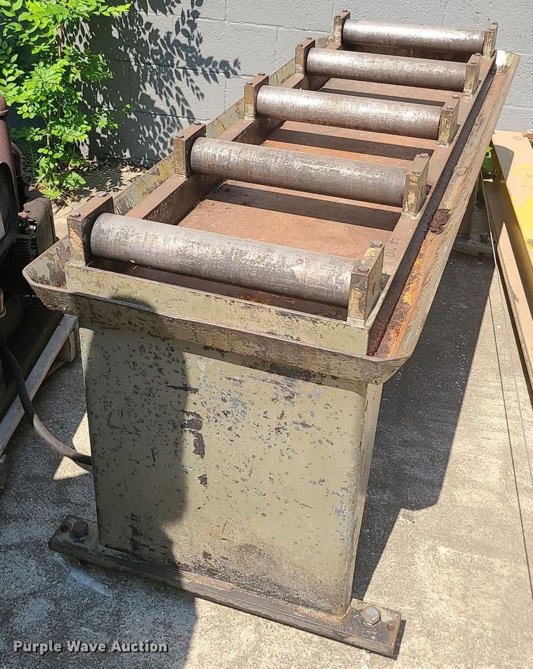 image for item LE9117 HEM 1200A  bandsaw