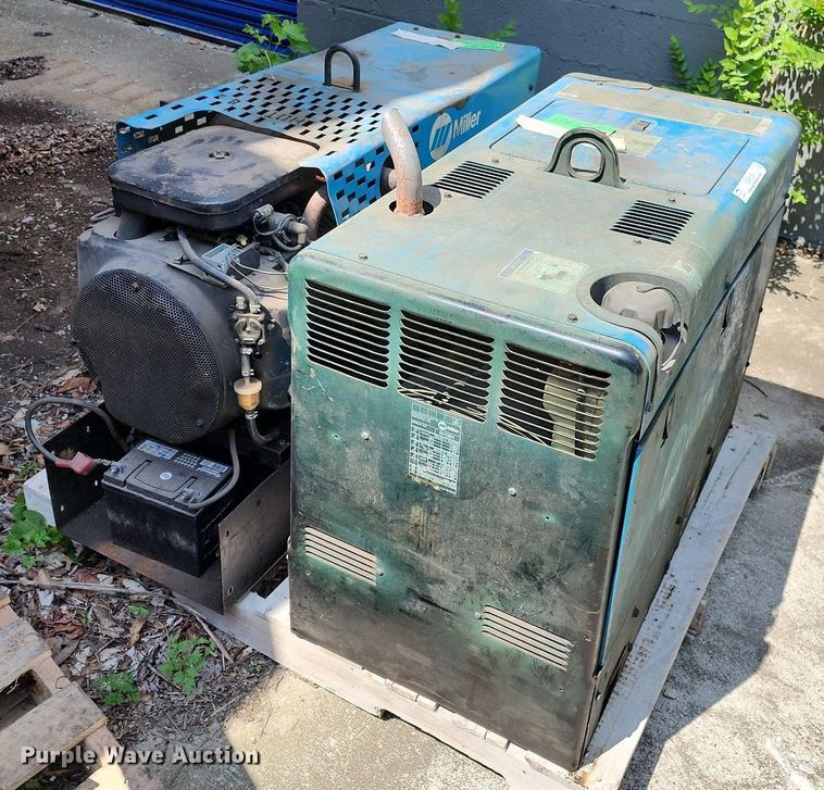 image for item LE9118 (2) Miller welder/generators