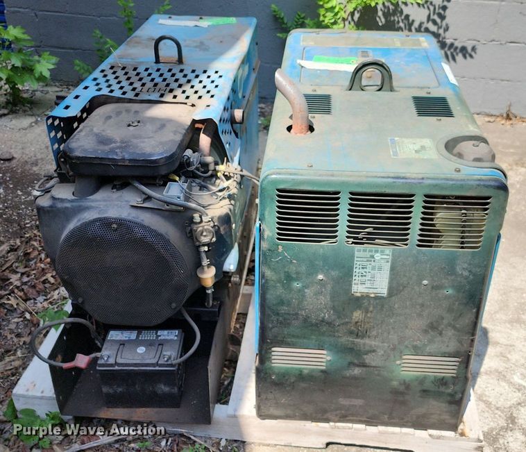 image for item LE9118 (2) Miller welder/generators