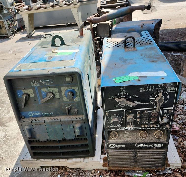 image for item LE9118 (2) Miller welder/generators