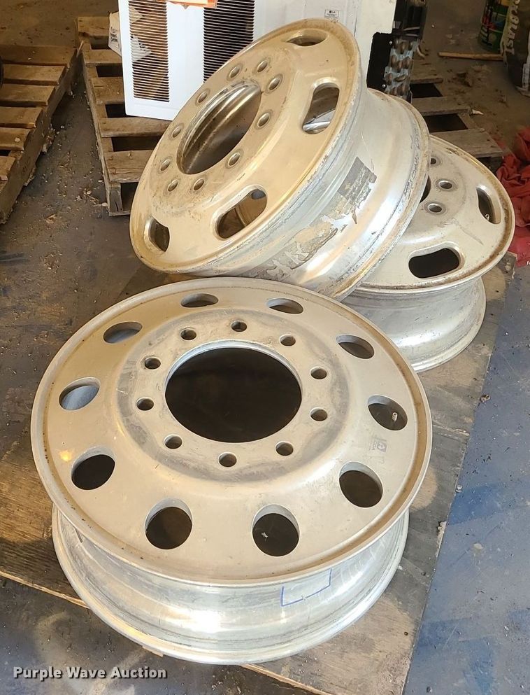 image for item LE9119 Truck parts and accessories