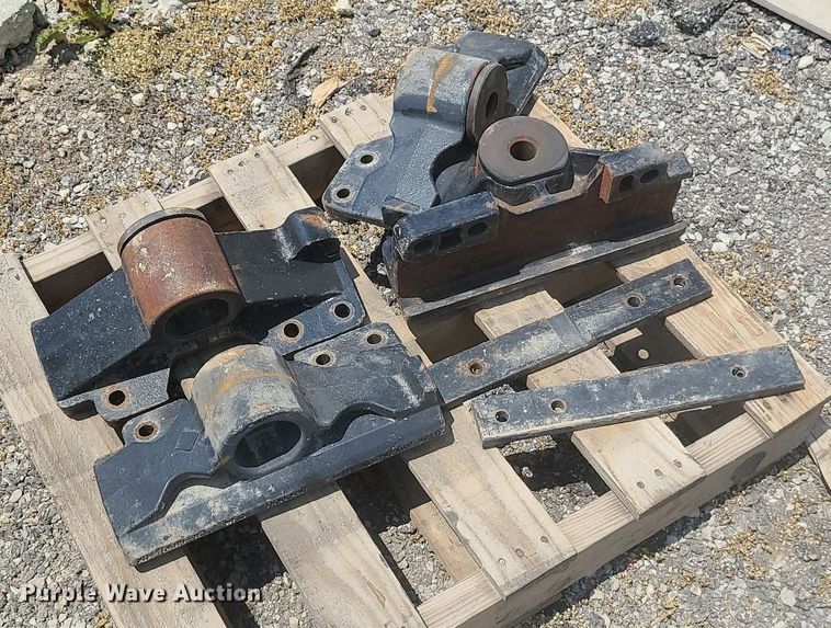 image for item LE9119 Truck parts and accessories