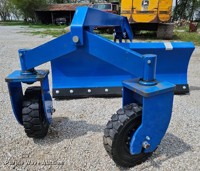 image for item LE9397 2022 Top Cat SSSG72  skid steer grader