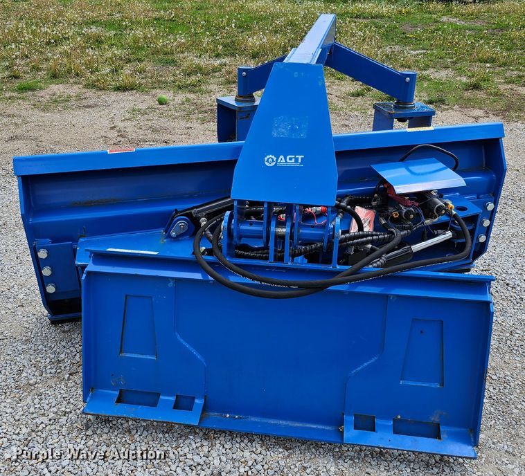 image for item LE9397 2022 Top Cat SSSG72  skid steer grader