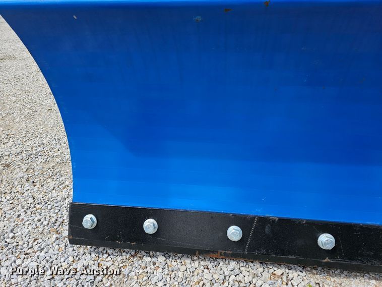 image for item LE9397 2022 Top Cat SSSG72  skid steer grader