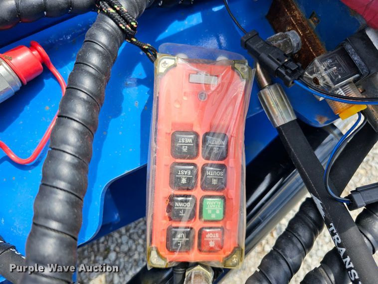 image for item LE9397 2022 Top Cat SSSG72  skid steer grader