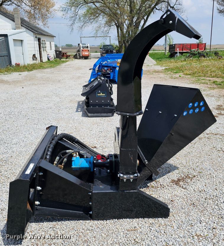 image for item LE9399 2022 Mower King SSBX42S  skid steer wood chipper