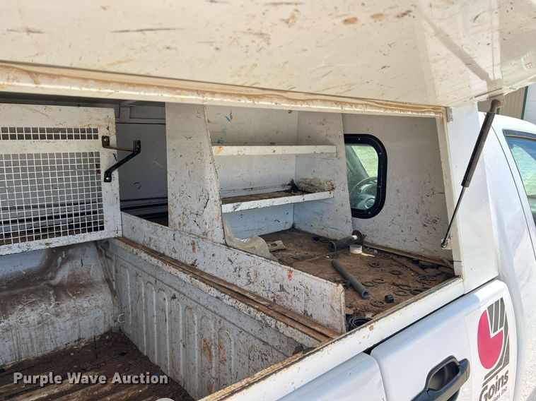 image for item LG9086 2011 Chevrolet Colorado  utility bed pickup truck