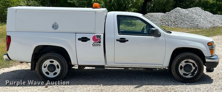 image for item LG9086 2011 Chevrolet Colorado  utility bed pickup truck